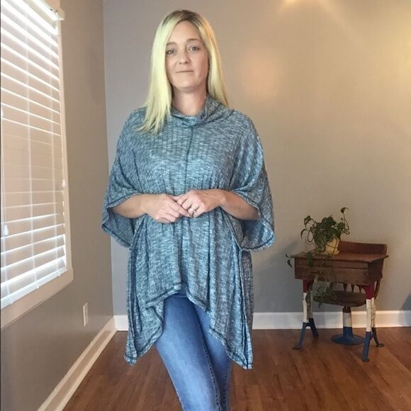 Irregular Sides Pull Over Tunic Top - Picture 3 of 5